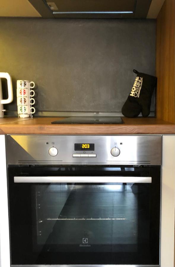 Porta Leks Apartment, Self Check-In, Own Parking Skopie Exterior foto
